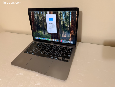 CTO 2020 MacBook Air 13", 16 GB RAM, Korrekt Áron